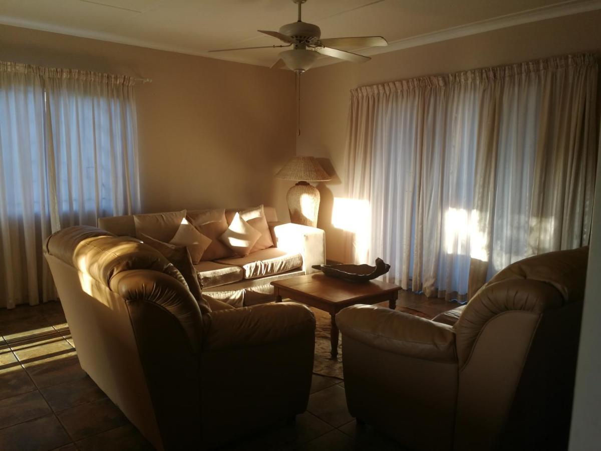 Umsinsi Cottage Хлухлуве Екстериор снимка